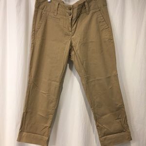 Lands End size 10 khaki cropped pants